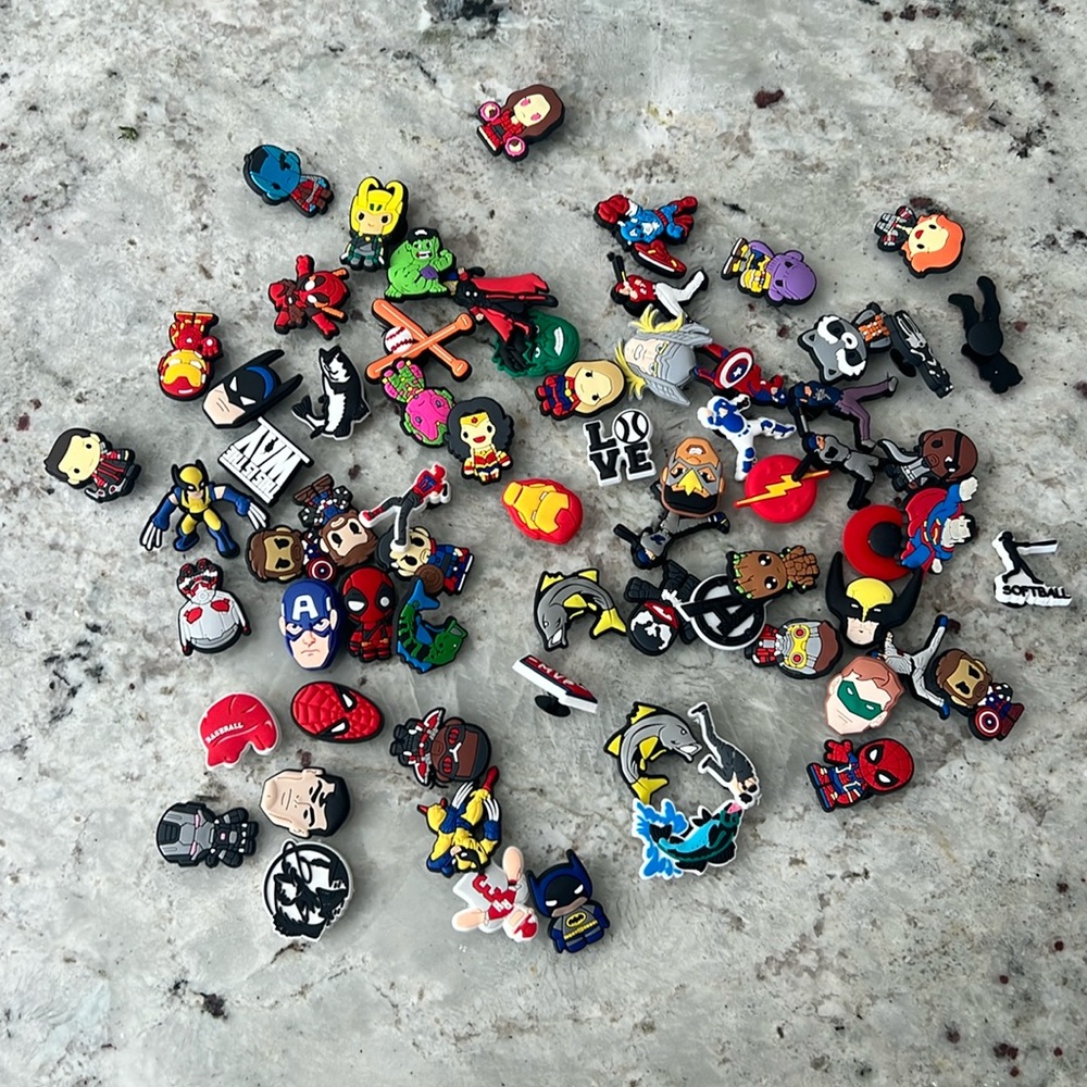 Croc Charms *LOT